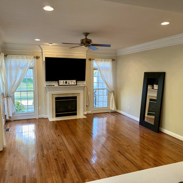 12537 Grey Fox Ln.