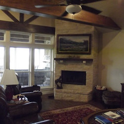Charming Farmhouse, Howe - Products