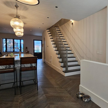 Project #112 | Traditional Staircase with Continuous Rail System