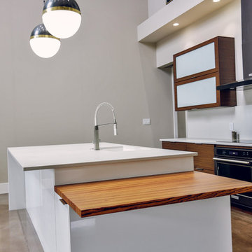 Sopha Home by Tina Holland