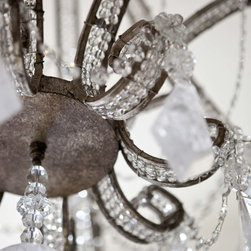 Ebanista - Bardot Chandelier - Chandeliers