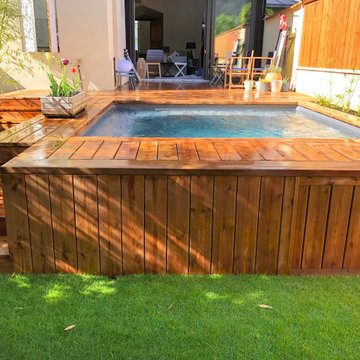 Aménagement d'un jardin d'échoppe avec piscine
