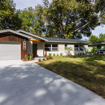 Mid Century Lake House Albert Lee