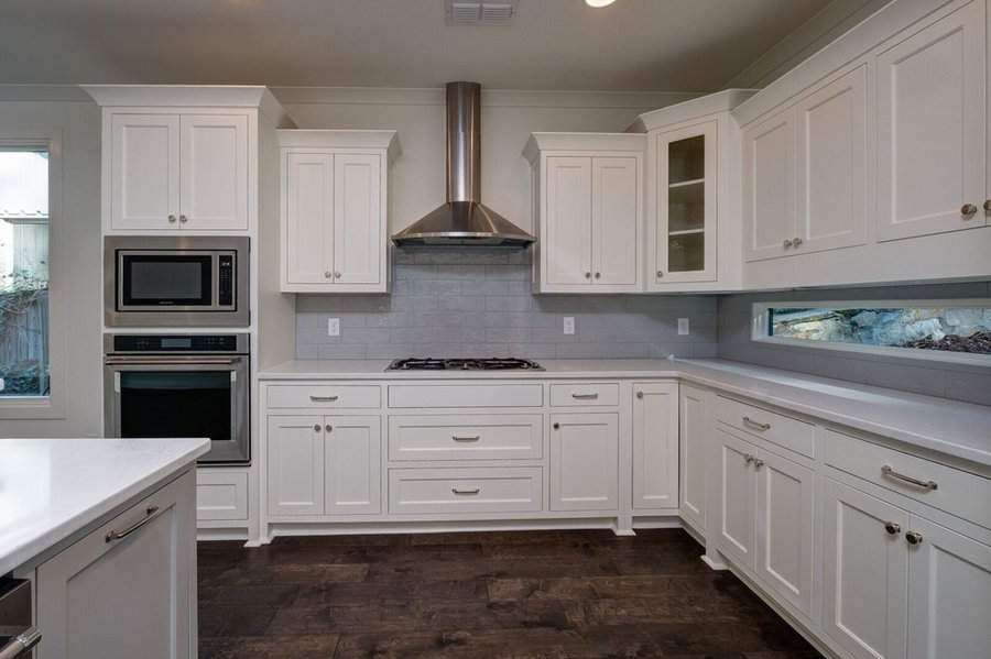 Bath & Kitchen