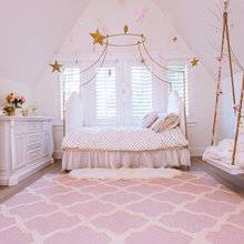 Maeves room
