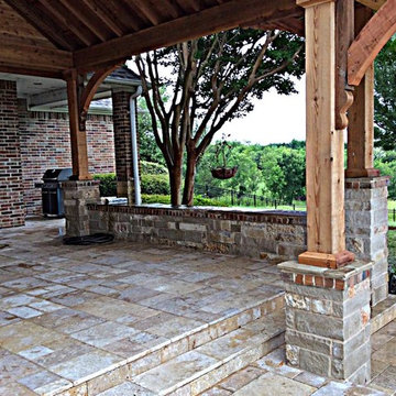 Arbors, Structures & Trellises