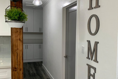Transitional home design photo in Orange County