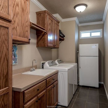 5118 Sycamore Hills Drive, College Station, TX 77845