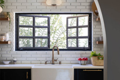 Transitional kitchen photo in Los Angeles