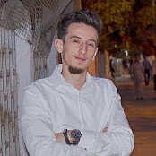Younes's photo