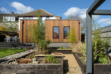 This is an example of a midcentury home in Hertfordshire.