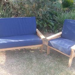 Custom made outdoor cushions - Throws