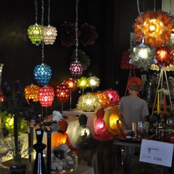 Accessory shopping in Paris - Novelty Lighting