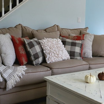 Cozy Farmhouse Living Room