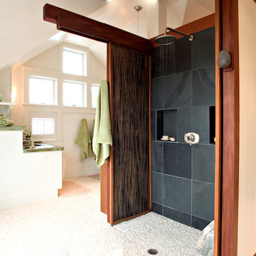 An Artitistic Chilmark Compound