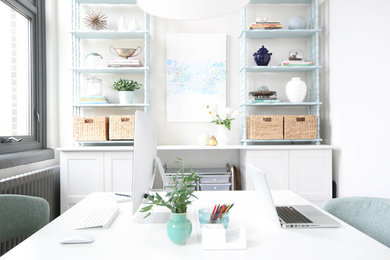 Home design - transitional home design idea in Toronto