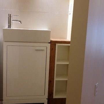 R.C. washroom renovation/ R.C. rénovation salle de bain