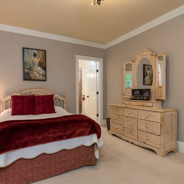 17 Marston Drive Bedford, NH