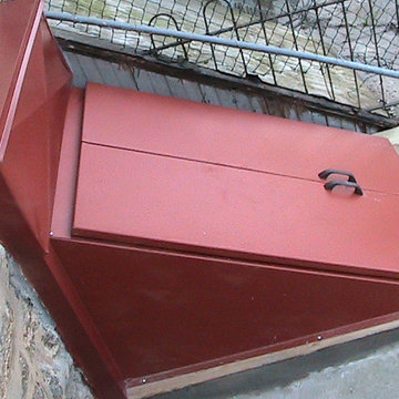 DOORS