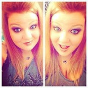 Kasha Lewis's photo
