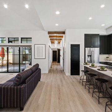 Woodland Style Discovery West