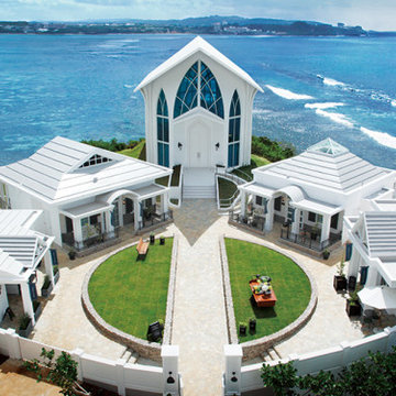 CRYSTAL CHAPEL