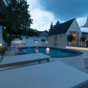 Poolside patio and grill/cocktail bar