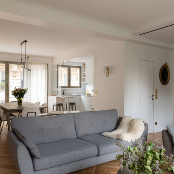 Un grand appartement familial aux lignes contemporaines, 139m2 à Paris