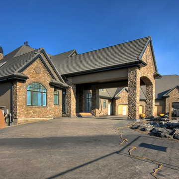 Genesis Traditional Estate Bungalow