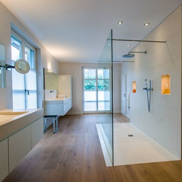 Badezimmer H