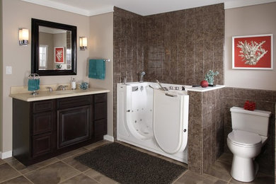 Inspiration for a modern bathroom remodel in Austin