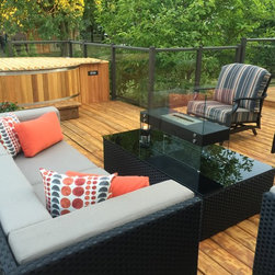 Cedar Hot Tubs in Decks - Hot Tubs