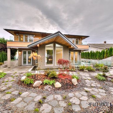 Bellevue, West Vancouver