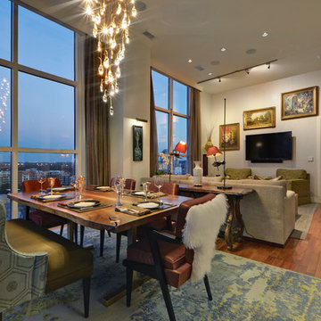 Another shot of the main living / dining area