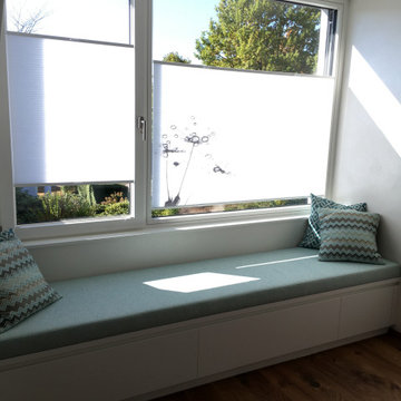 Kuscheln vor dem Fenster