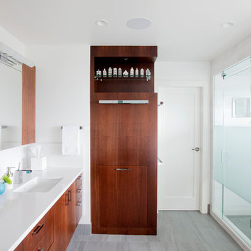 Playfully Minimal Interior in Hollyburn