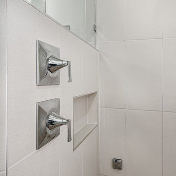 Luxury Bathroom with Natural & Modern Elements