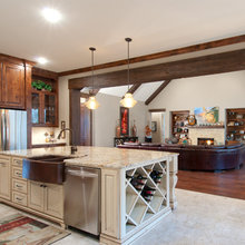between kitchen and den