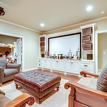 MICHAEL MOLTHAN LUXURY HOMES THEATERS