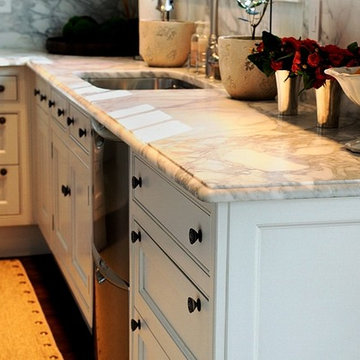 Bethesda MD - Calacatta Gold Marble Kitchen