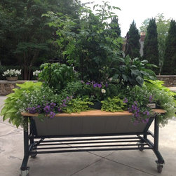 LGarden Customers - Outdoor Pots And Planters