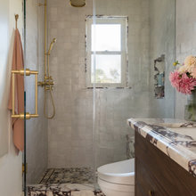FM 109 Bathroom