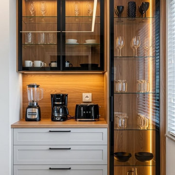 Crockery Unit