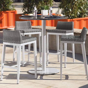 Travira 5-Piece 36” Charcoal Round Bar Table & Argento Side Rails Bar Stool Set
