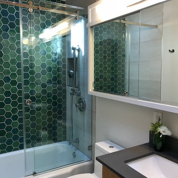 El Cerrito Hills Mid Century Modern Guest Bathroom