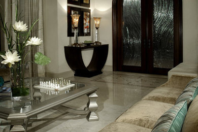Entryway - contemporary entryway idea in Miami