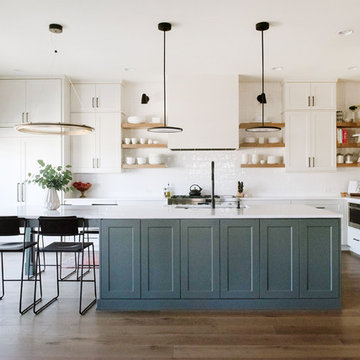 Modern Family Kitchen