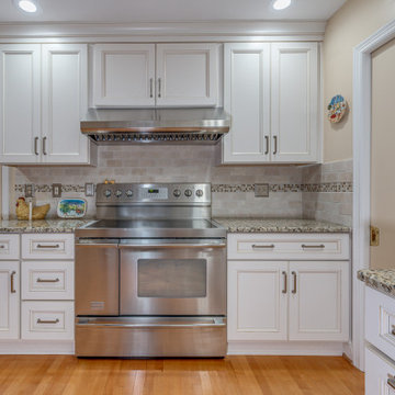 Small White Kitchen Design Roanoke, VA
