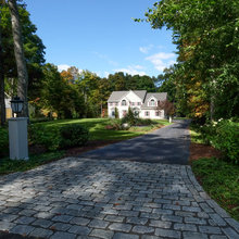 Lake House Driveway & Hardscape