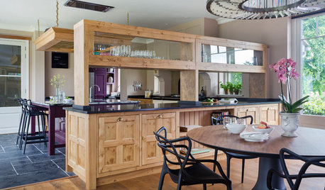 Kitchen Tour: Oak and Aubergine Create a Stylish Farmhouse Mood